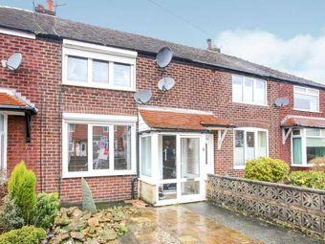 House for sale in High Peak, East Midlands