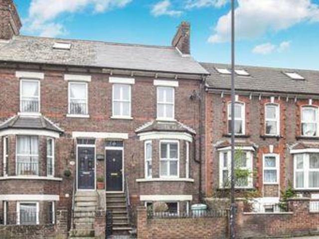 House for sale in Dunstable, Bedfordshire