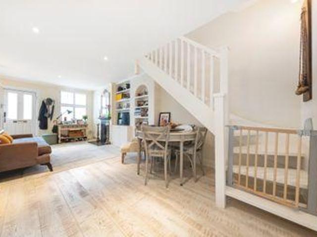 House for sale in Deepcut, Surrey
