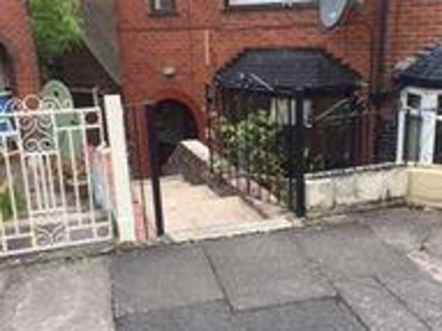 House for sale in Stoke-on-Trent
