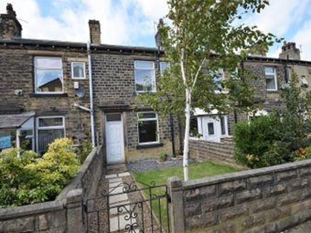 House for sale in Elland, West Yorkshire