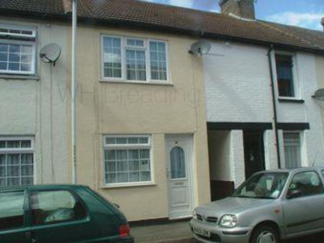 House for sale in Oad Street, Kent