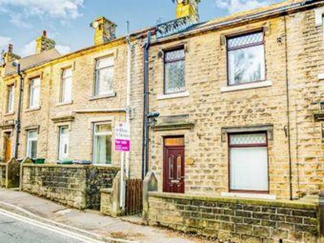 House for sale in Huddersfield, Kirklees