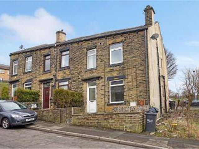 House for sale in Halifax, West Yorkshire