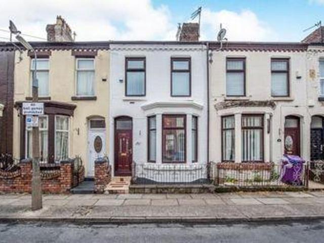 House for sale in Calderstones