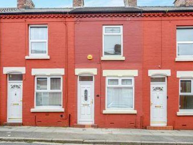 House for sale in Calderstones