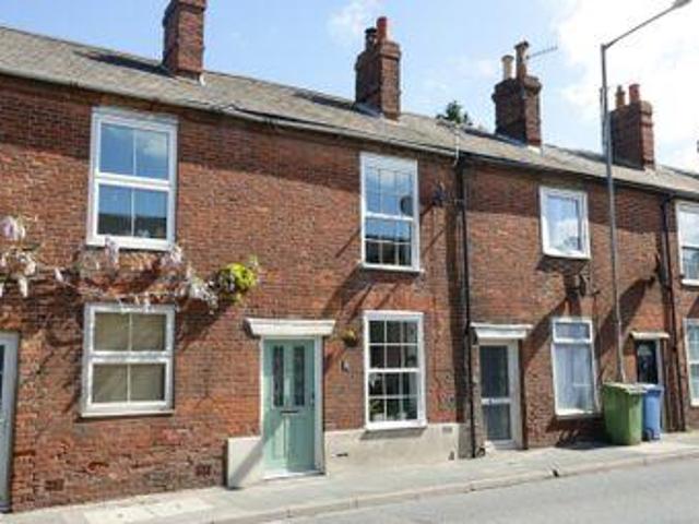 House for sale in Oad Street, Kent