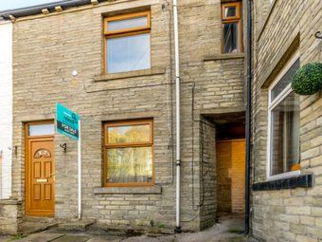 House for sale in Halifax, West Yorkshire