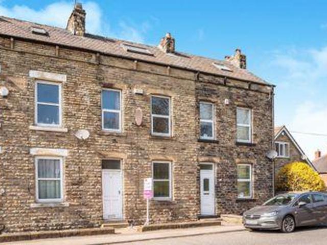 House for sale in Dewsbury, West Yorkshire