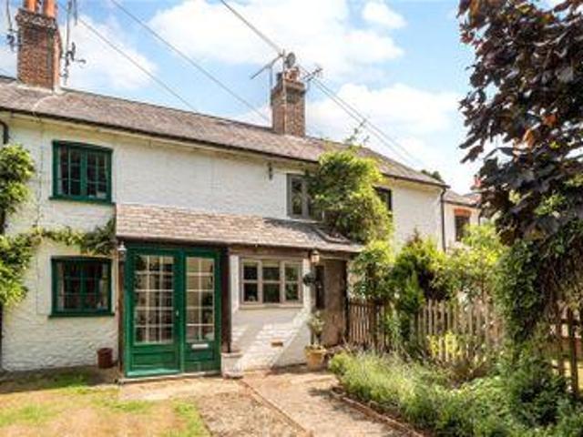 House for sale in Farnham, Waverley