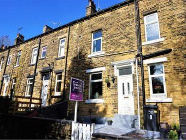House for sale in Halifax, West Yorkshire