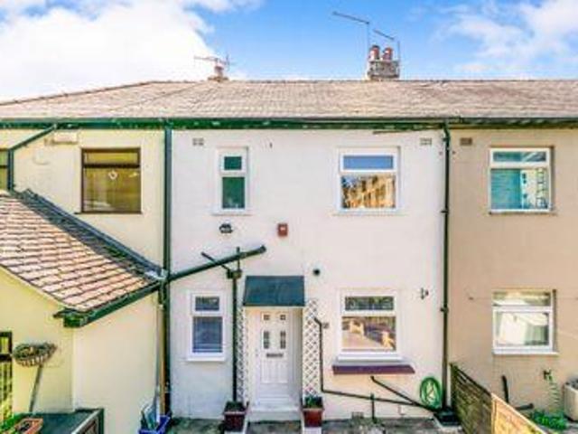 House for sale in Halifax, West Yorkshire