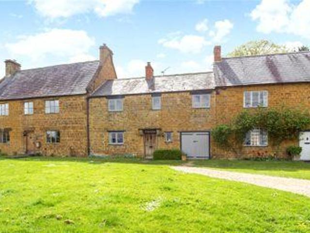 House for sale in Evershot, Oxfordshire