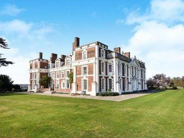 House for sale in Epping