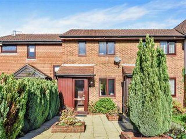 House for sale in Pachesham Park, Surrey