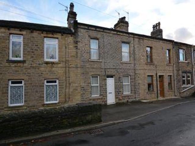 House for sale in Huddersfield, West Yorkshire