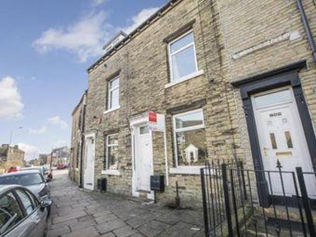 House for sale in Halifax, West Yorkshire