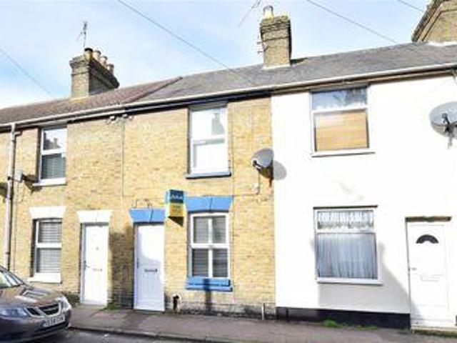 House for sale in Oad Street, Kent