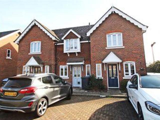 House for sale in Addlestone, Runnymede