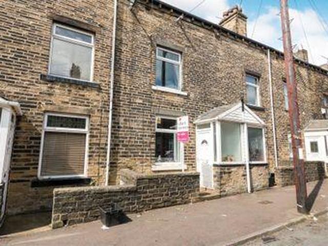 House for sale in Halifax, West Yorkshire