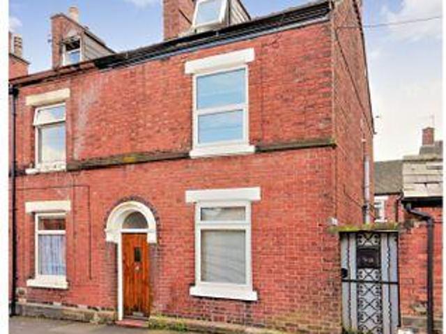 House for sale in Kingsley Moor, Staffordshire