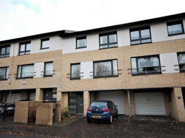 House for sale in Clydebank, Scotland