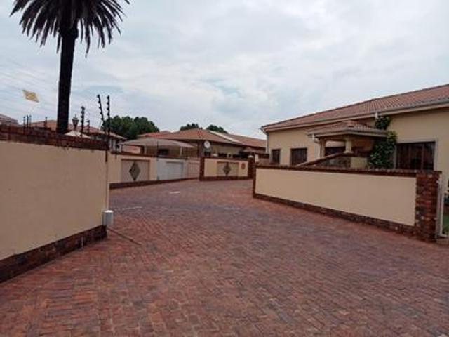 Townhouse for sale in Boksburg