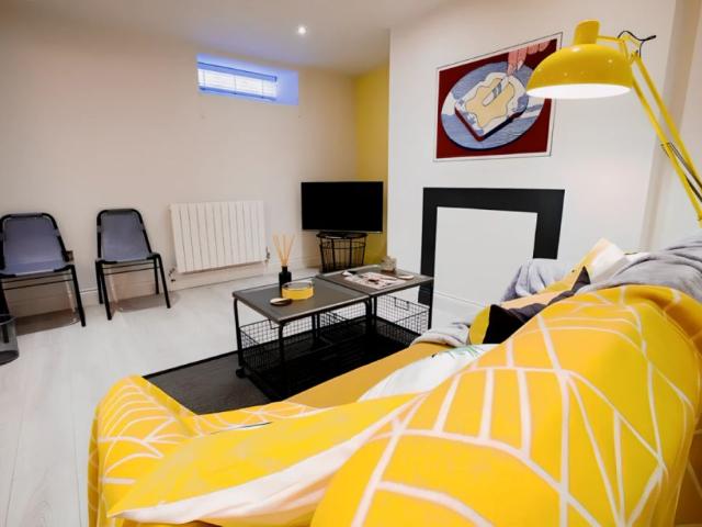 Apartment for rent in Lakenham, East Bank