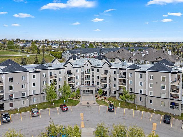 Condo for sale in Northwest, Alberta