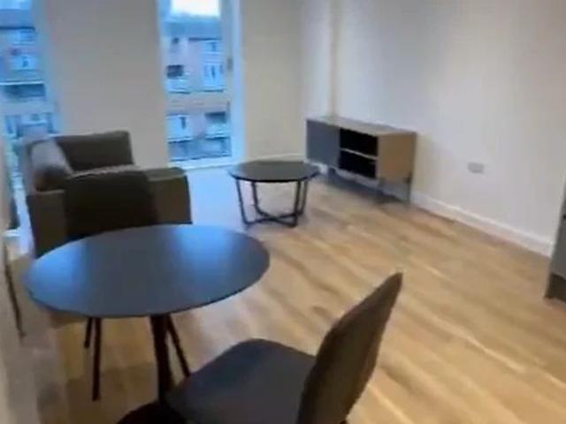 Apartment for rent in Saint Vincent's, Netherthorpe
