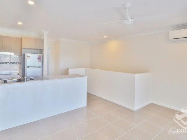 Townhouse for rent in Toombul, Queensland