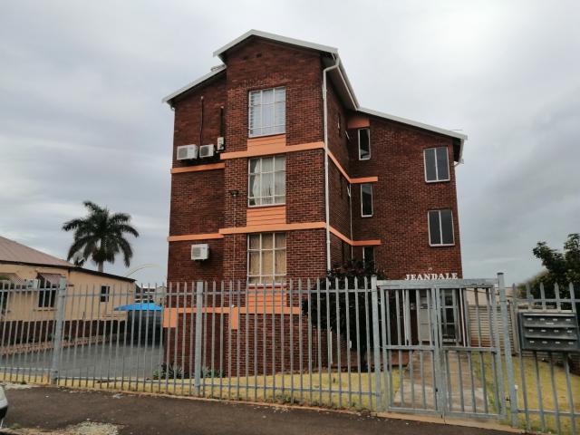 Apartment for rent in eThekwini Ward 28, Durban