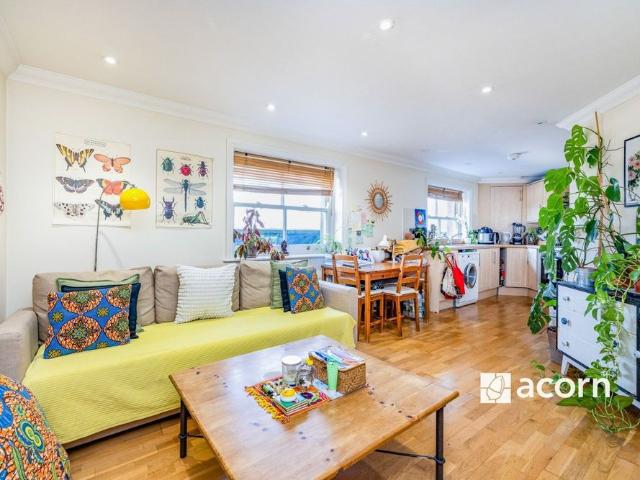 House for rent in Loughborough Junction, Cat Hill