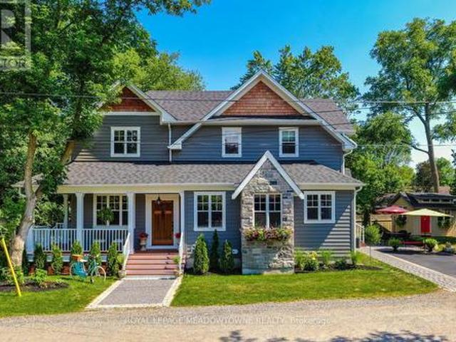 House for sale in Glen Williams, Ontario