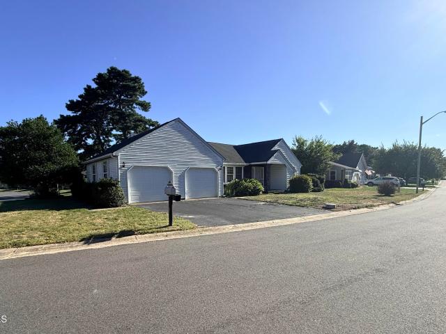 House for sale in Whiting, New Jersey