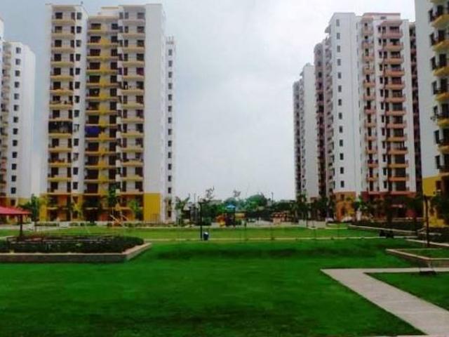 House for sale in Hariana