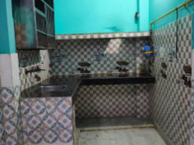 Property for rent in Deri