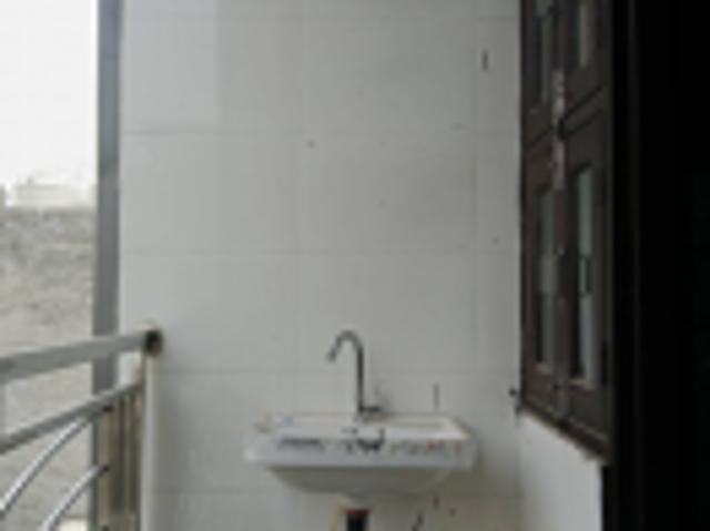 Property for rent in Deri