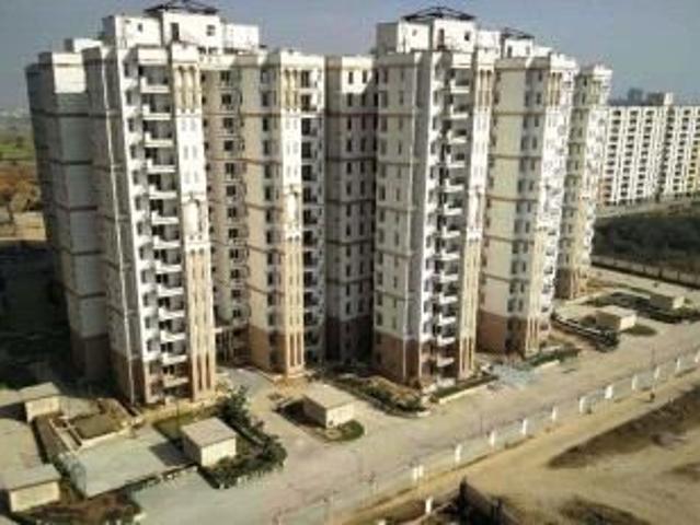 House for sale in Hariana
