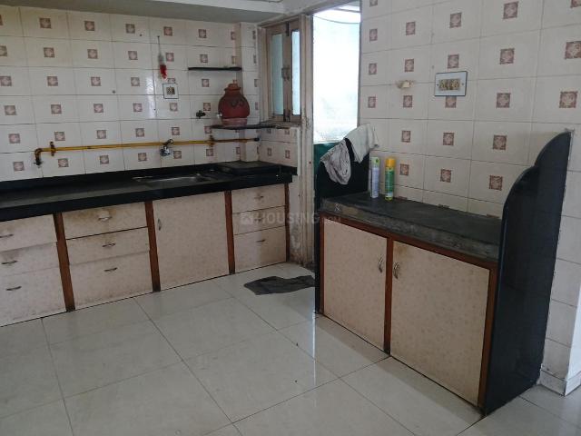 Flat for rent in Surat