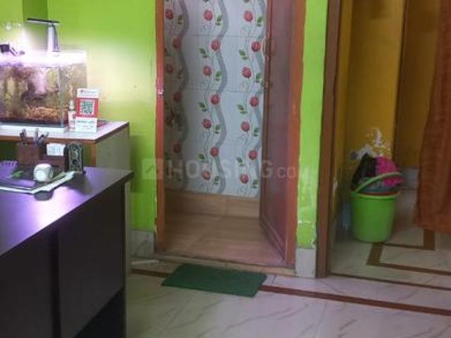 Flat for rent in Dum Dum, North 24 Parganas