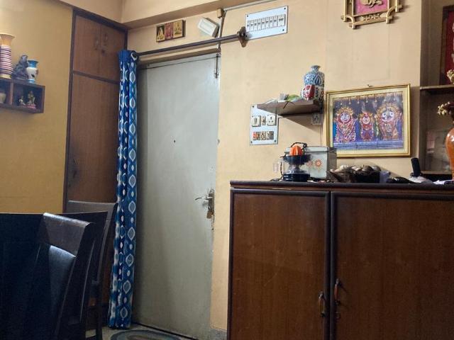 Flat for sale in Alipore, Kolkata