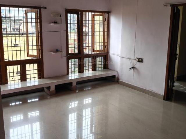 Flat for rent in Gnanapuram, Andhra Pradesh