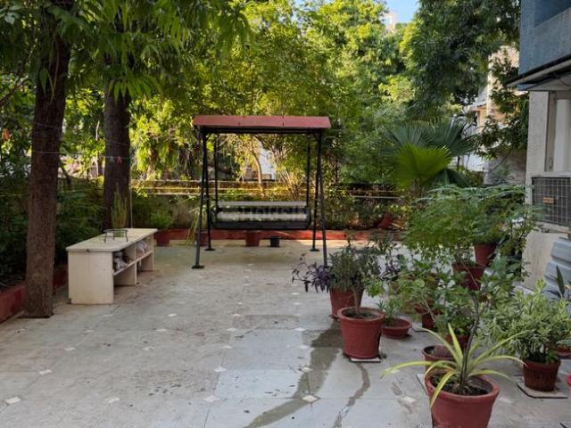Flat for sale in Ambawadi, Ahmedabad