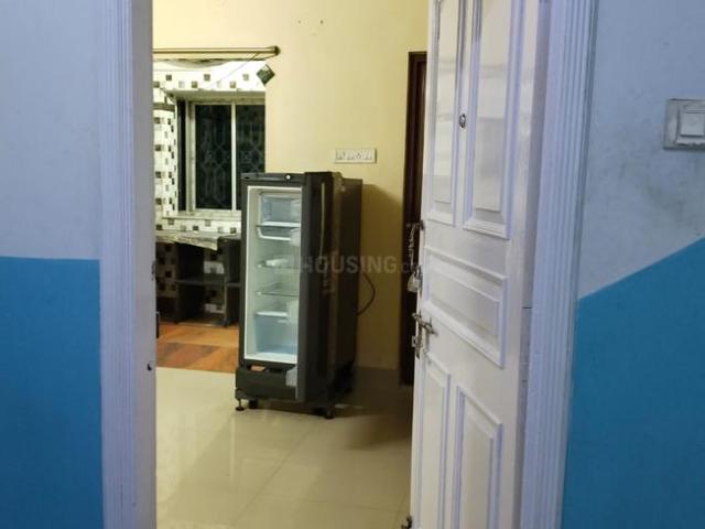 Flat for rent in Calcutta, West Bengal