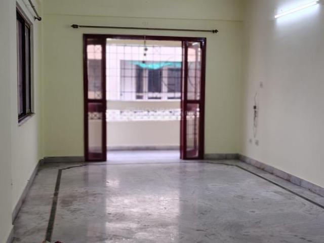 Flat for rent in Calcutta, West Bengal