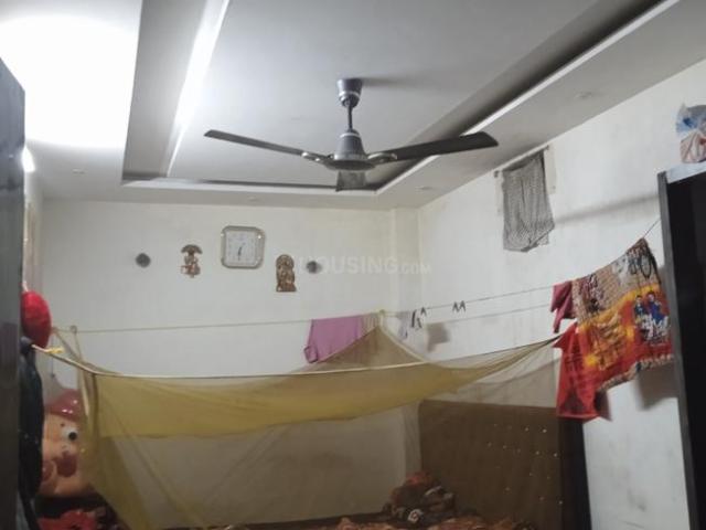 Flat for rent in Azadpur, Delhi