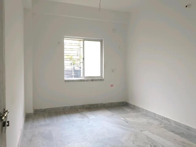 Flat for sale in Baghajatin, Kolkata