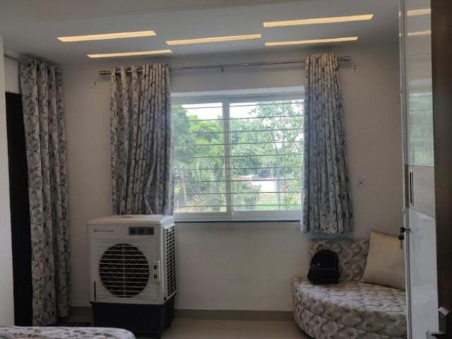 Flat for sale in Madya
