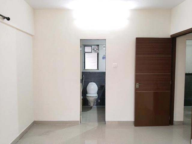 Flat for rent in Kherwadi, Mumbai